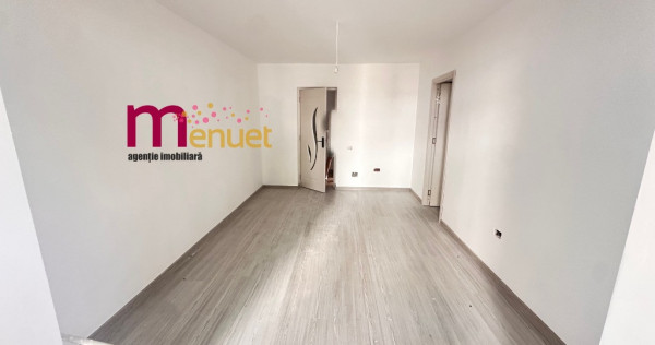 Apartament 2 camere,str.Alunisului, parter/balcon