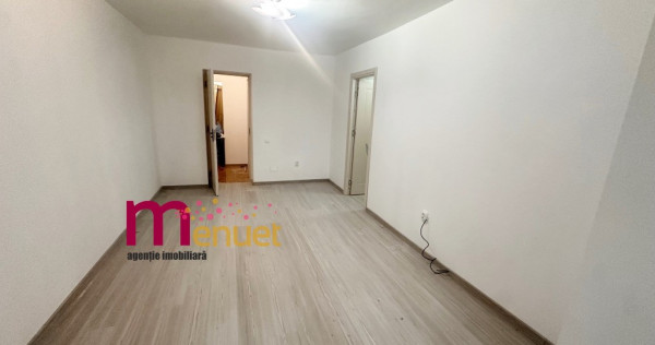 Apartament 2 camere,str.Alunisului, parter