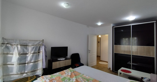 Apartament mobilat si utilat cu balcon