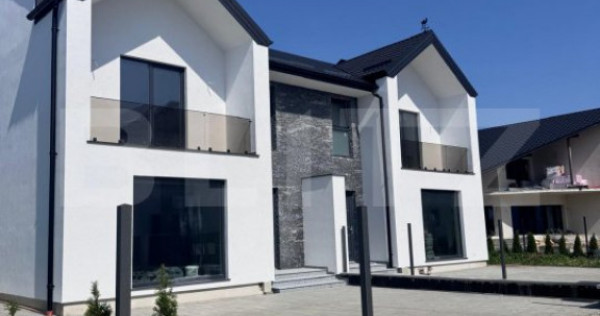 Ansamblu de duplexuri moderne, 160 mp , Radauti