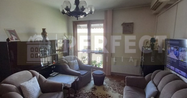 Apartament 3 camere, et 4/4 Ultracentral - 54000 euro