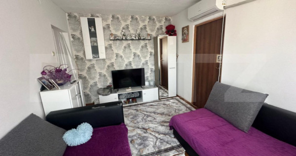 Apartament, 2 camere, semidecomandat, cartier Tiglari