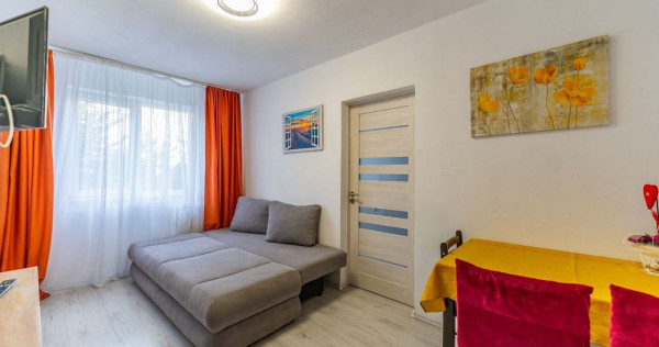 Apartament 3 camere de inchiriat la Intim