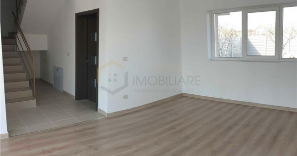 Duplex - bucatarie inchisa - toate utilitatile