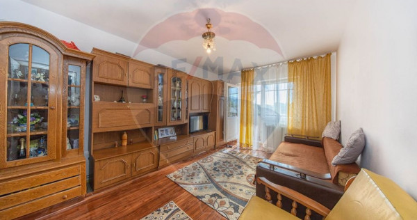 Apartament 3 Camere în Ghimbav, strada Victoriei Comisio...