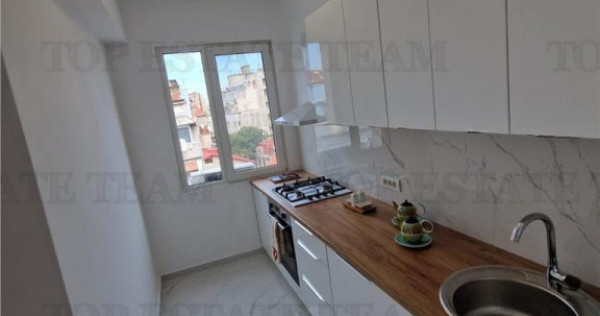 Apartament 2 camere de , central, complet renovat, gata de m