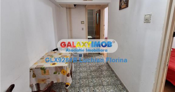 Apartament 4 camere, decomandat I Obor