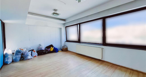 Hala Zona Republicii