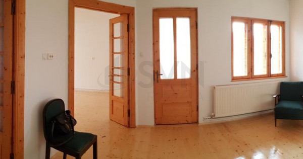 Apartament 4 camere Anghel Saligni