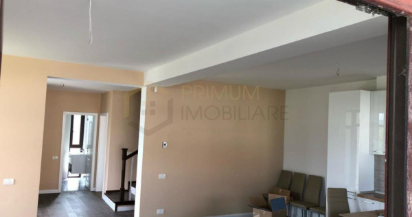 Duplex spatios - 5 camere - ZONA CASTEL