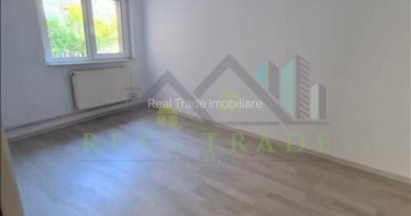 Apartament 4 camere decomandat, renovat, etajul 1 Grivitei