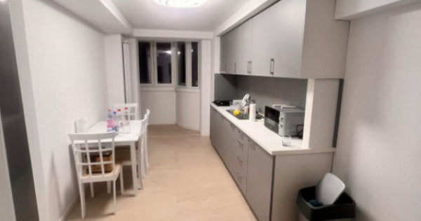 Apartament 3 camere decomandat-Bulevardul Decebal-Alba Iulia