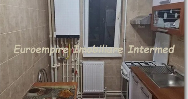 Apartament de inchiriat 2 camere zona Tomis 2 Constanta