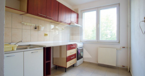 Doamna Ghica, Berindei, apartament cu 2 camere decomandat, p