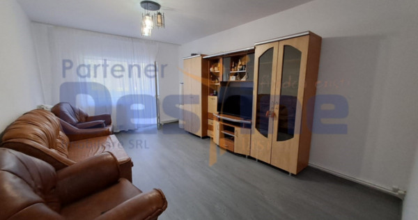Apartament 3 camere Decomandat, 72 mp, Zona MIRCEA CEL BATRA