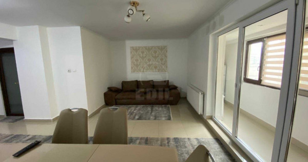 Apartament 3 camere, Zona Porii