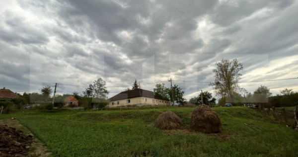 Teren intravilan in Simleu Silvaniei in suparafata de 800 mp