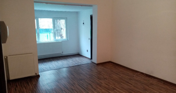 Apartament 2 cam., cu CT,AC, nemobilat, Mircea cel Batran