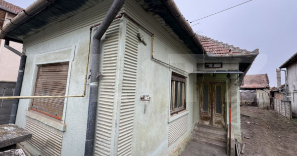 Casa individuală, Barabant, teren 1096 mp, toate utilităț