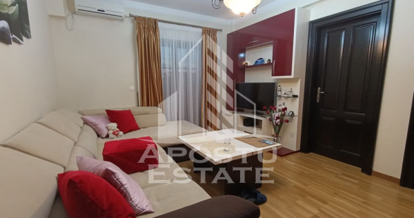 Apartament 3 camere, bloc nou anvelopat, 2 bai, zona Rona...