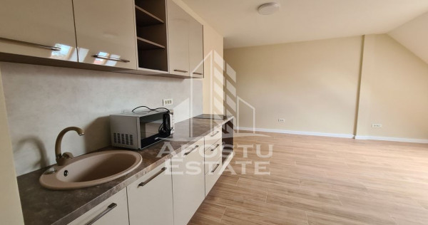 Apartament 2 camere, loc de parcare, ultracentral.