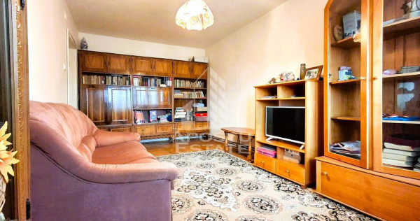 Apartament 4 camere decomandat zona Centrala