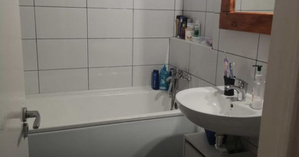 Se inchiriaza apartament cu 2 camere, Unirii