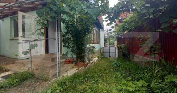 Oportunitate ! Casa renovabila, 112 mp, teren de 334 mp, Ghe