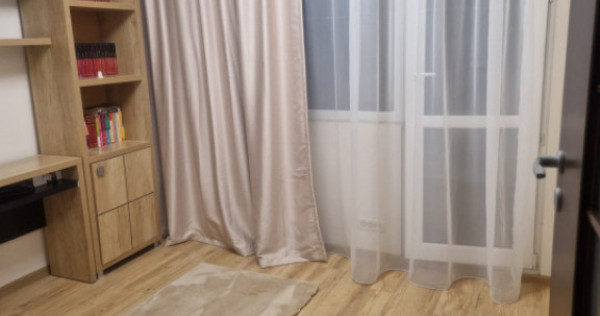 Apartament 4 camere semidecomandat etaj 5/10 zona Drumul Tab