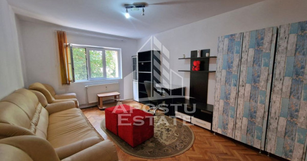 Apartament cu 2 camere, centrala proprie, zona Lipovei