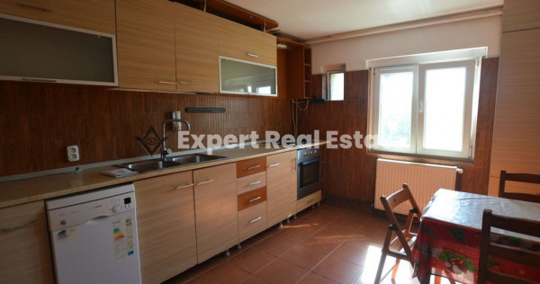 Apartament SPATIOS 4 Camere ULTRACENTRAL-OTOPENI-PARC