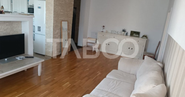 Apartament de vanzare cu 2 camere si balcon zona Siretului S