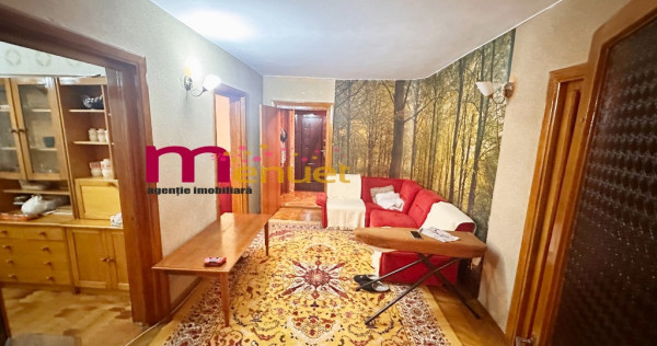 Apartament 4 camere,str.Victoriei, parter,100 mp