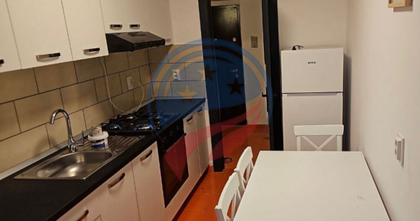 CHIRIE APARTAMENT 3 CAMERE UNIVERSITATE RENOVAT NOU