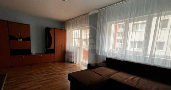 Apartament 1 camera decomandat zona Stejarului