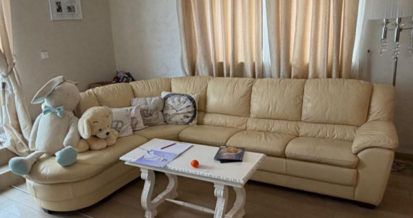 Apartament 3 camere de inchiriat, in zona Dacia - Constanta