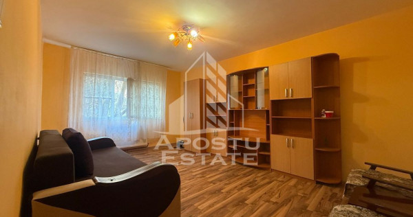 Apartament 3 camere , spatios, centrala proprie ,zona Soa...