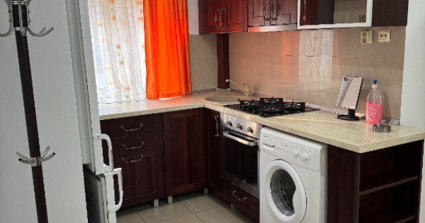 Vand apartament cu 2 camere ultracentral