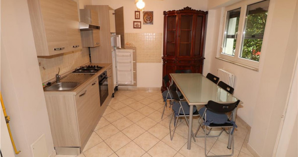 Apartament 3 camere, etaj 1, 100mp, zona CEC