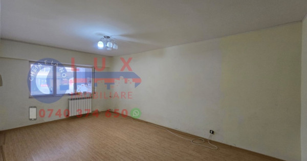 ID 8241 Spatiu DE INCHIRIAT