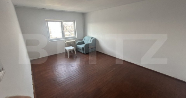 Apartament de vanzare, 3 camere, 70 mp, zona Iosia, Oradea