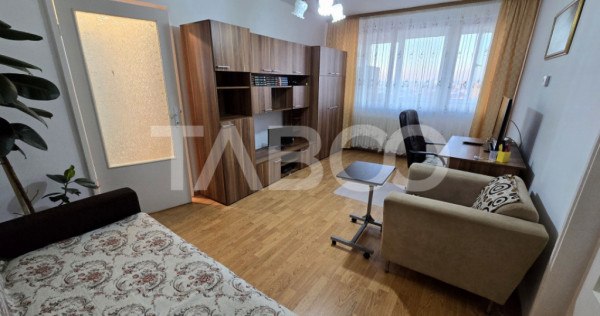 Apartament de vanzare cu 2 camere balcon zona Rahovei-Ciresi