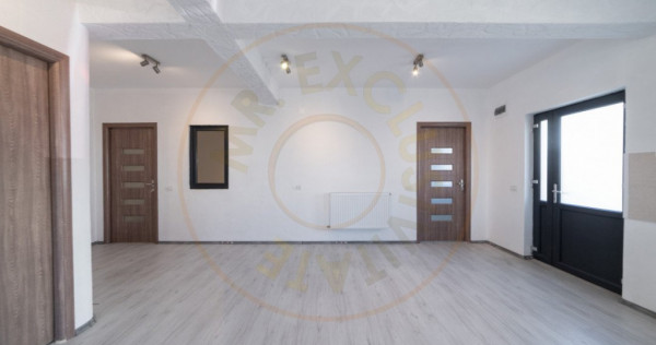 Apartament 3 camere cu terasa și curte!!!!