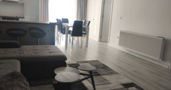 Apartament 4 camere de inchiriat, 100mp, etaj 3, centru Rada