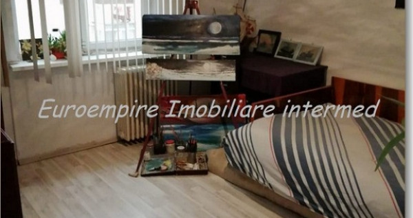 Apartament 2 camere decomandate zona Far