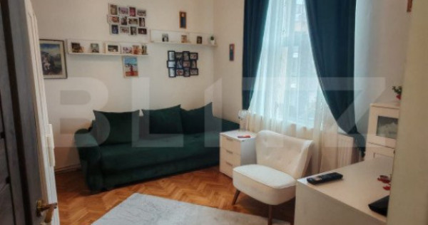 Apartament cu 3 camere, curte comuna de 284 mp, locație exc