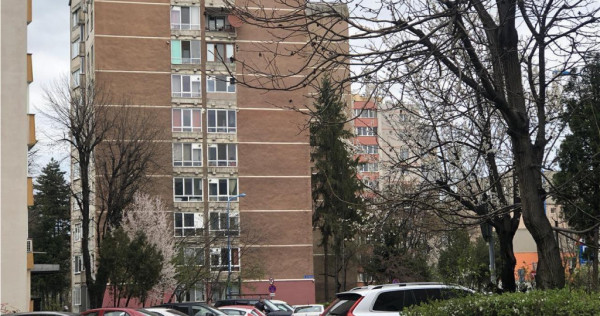 3 Camere Circular la etaj 2 , zona Grivitei