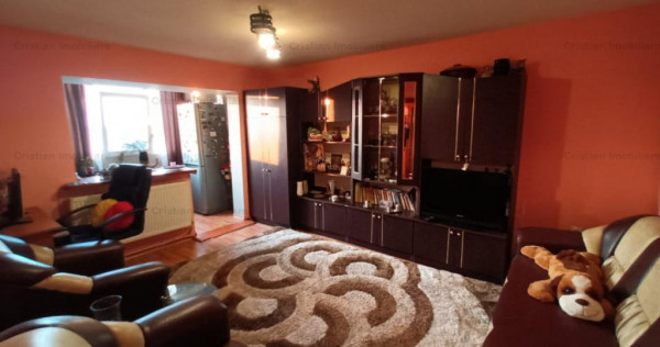 Mare Frumos GARII decomandat 2 cam 55mp conf.1