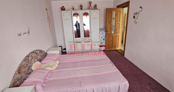 Nou in piata ! Vila P 1E, cu teren, zona Gara!!