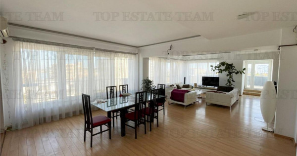 Apartament 5 camere zona Campus